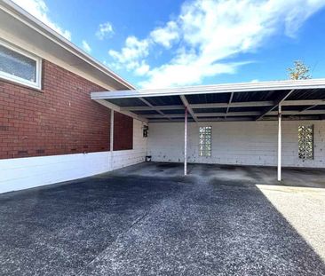 Adorable 2 bedroom home in Mt Wellington - Photo 5