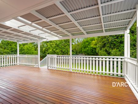 73 GLENBRAE ST - Photo 2