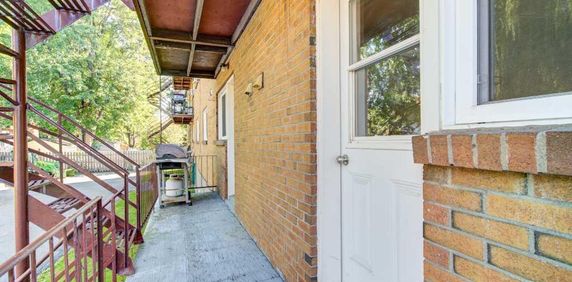 3 1/2 ou 4 1/2 rénovés, Ile-Perrot, Dispo maintenant ! 1100$ ou 1350$ - Photo 2