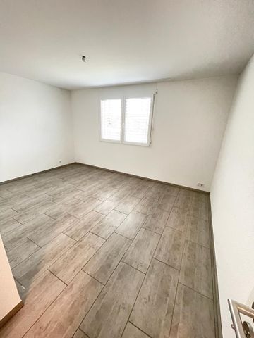 Per sofort zu vermieten 4.5 Zi-Wohnung mit eigener Waschküche grossen Balkon in Gränichen - Photo 3