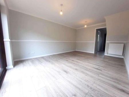 Kilross Road, Bedfont, TW14 - Photo 3