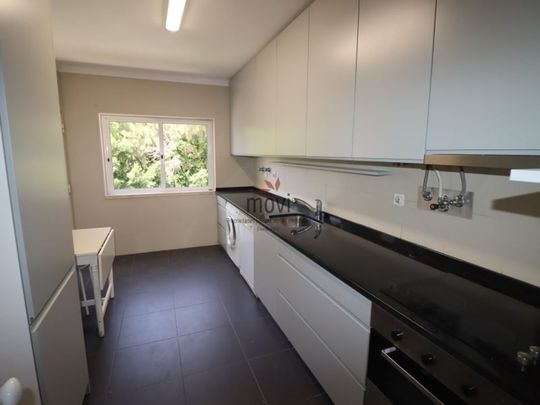 2 room luxury Apartment for rent in Cascais e Estoril, Cascais, Lisbon - Photo 1
