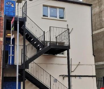 Apt 4 Belgravia House, 2a Belgravia Avenue, Belfast, BT9 7BJ - Photo 2