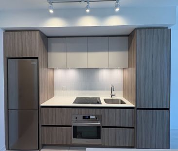 For Lease - 8 Beverley Glen Boulevard Unit# D112, Vaughan, Ontario - Photo 6