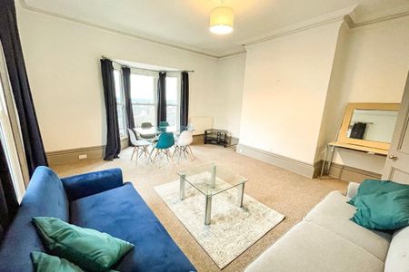 Spring Hill, LINCOLN - Photo 3