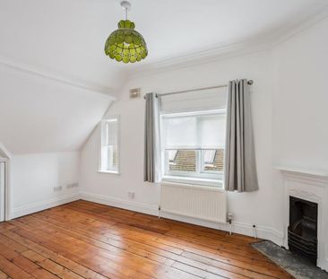 6 bedroom detached house to rent - Photo 4