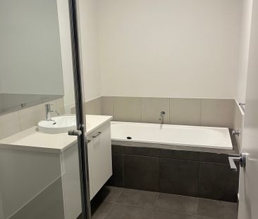 Donnybrook - Photo 3