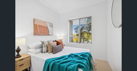 Renovated private retreat with lush leafy outlooks - Photo 2