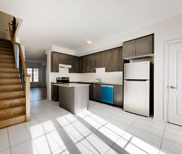 For Lease - 553 White's Hill Avenue, Markham, Ontario - Photo 6