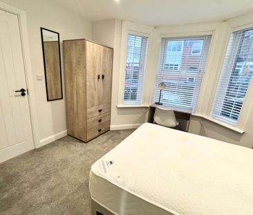 Somerley Road, BOURNEMOUTH - Photo 1