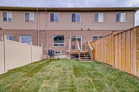 For Lease - 3 Bradbury Road, Hamilton, Ontario - Photo 4