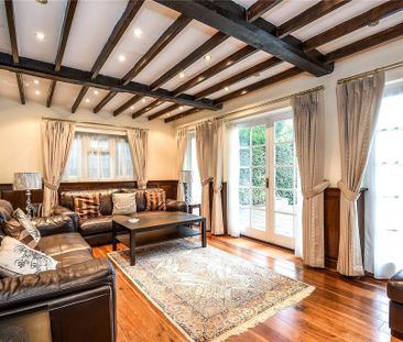 5 bedroom detached house to rent - Photo 3