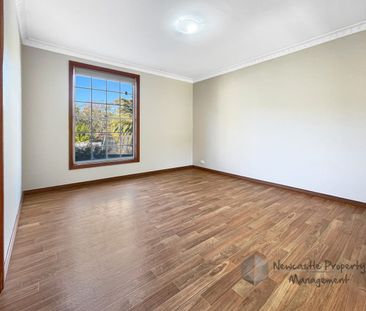 Great family home in an ideal location! - Photo 6