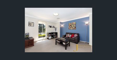 Spacious Family Home!! Available Dec 22th - Photo 5