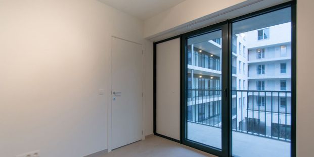 Appartement te huur in Antwerpen voor € 1.100 met 2 slaapkamers - Photo 1