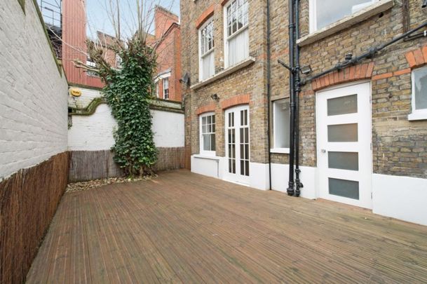 2 Bedroom Flat To Let - Photo 1