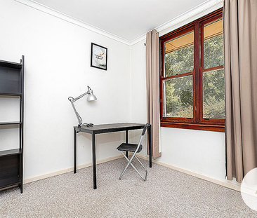 42 Allambee Street, Reid ACT 2612 - House For Rent | Domain - Photo 2