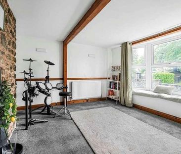 Fore Street, Chudleigh, Newton Abbot, TQ13 - Photo 1