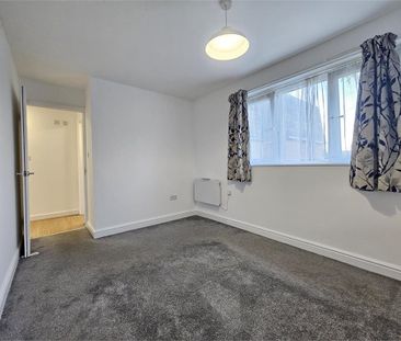 Flat 6 River Court, Ferry Lane, Cambridge - Photo 6