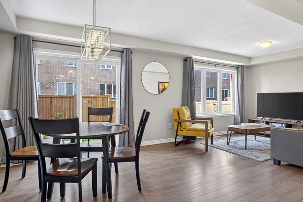 For Lease - 78 Hatt Court, Milton, Ontario - Photo 1