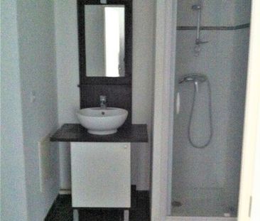 Location Appartement 2 pièces 39m² LORMONT 33310 - Photo 3