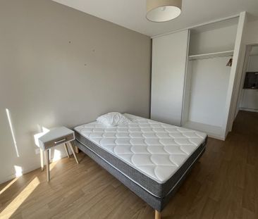 Location Appartement 2 pièces 46m² ANGERS 49000 - Photo 2