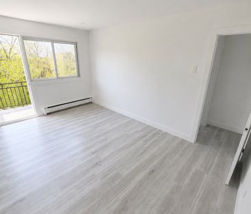 2095 Boul. Grand, Montréal (Côte-des-Neiges, QC H4B - Photo 4