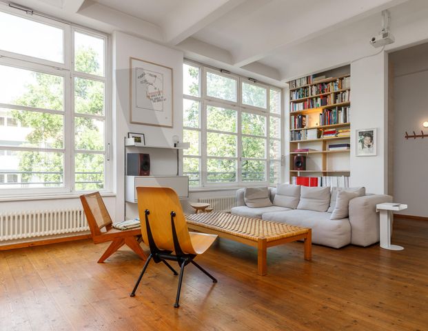 A modernist Escape: Expect the Unexpected - Foto 1