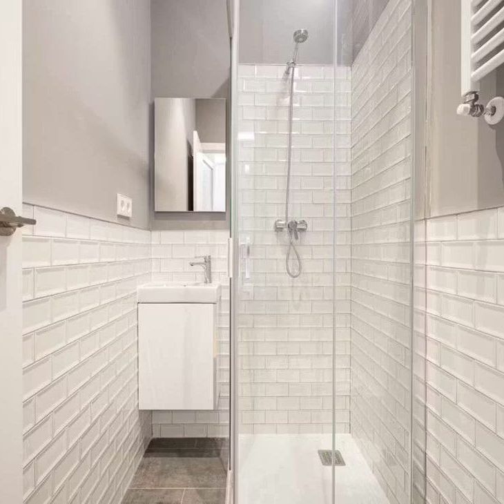 Calle de Alburquerque, Madrid, Community of Madrid 28010 - Photo 1