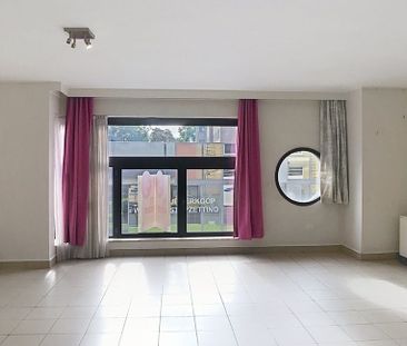 Appartement te huur in Ieper voor € 625 met 1 slaapkamer - Photo 4