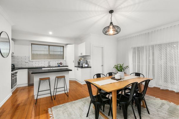 2/12 Randwick Drive, Keilor Park VIC 3042 - Photo 1