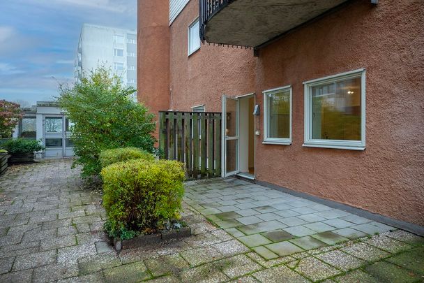Gamla Värmdövägen 11, Finntorp - Foto 1