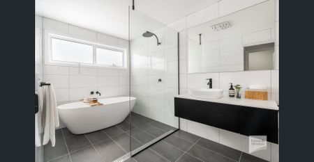 Modern Comfort with Original Charm - Photo 4