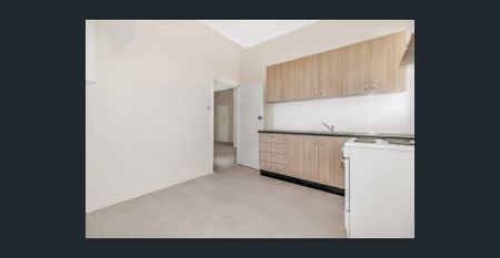 PERFECTLY LOCATED 2 BEDROOM UNIT - Photo 2