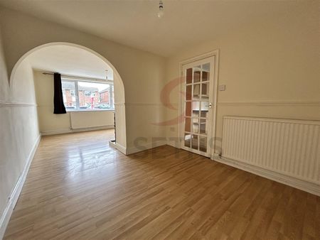 Ferndale Road, LE4, Leicester - Photo 3