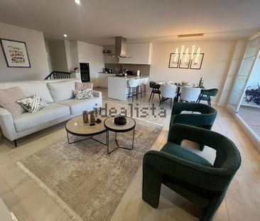 Alquiler de dúplex en Calle de las Adelfas, 18 - Photo 2