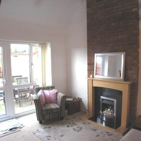 1 bedroom house to rent - Photo 1