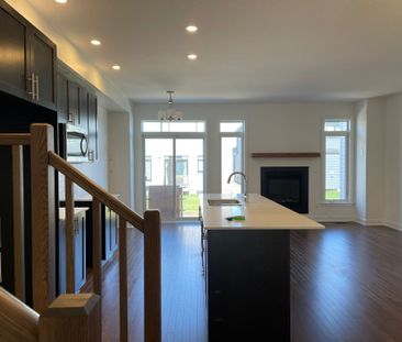 For Lease - 640 RATHBURN Lane, Leitrim, Ontario - Photo 1