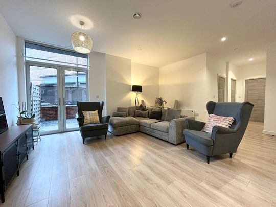 2 bedroom apartment to rent - Photo 1