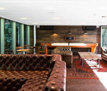 Bronze Studio Mid Level - Photo 1