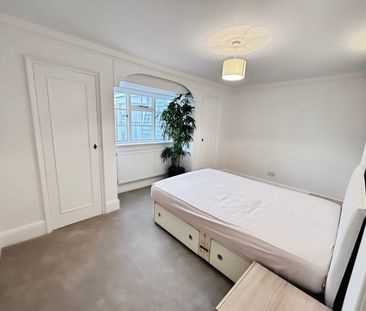 2 bedroom Flat To Let - Photo 6