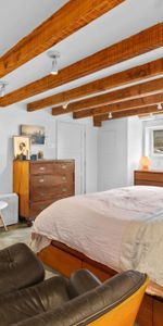 Splendide bas de duplex entièrement rénové à aire ouverte – 3 CAC + bureau avec sous-sol et terrasse | Au cœur de NDG (chauffage inclus) - Photo 4