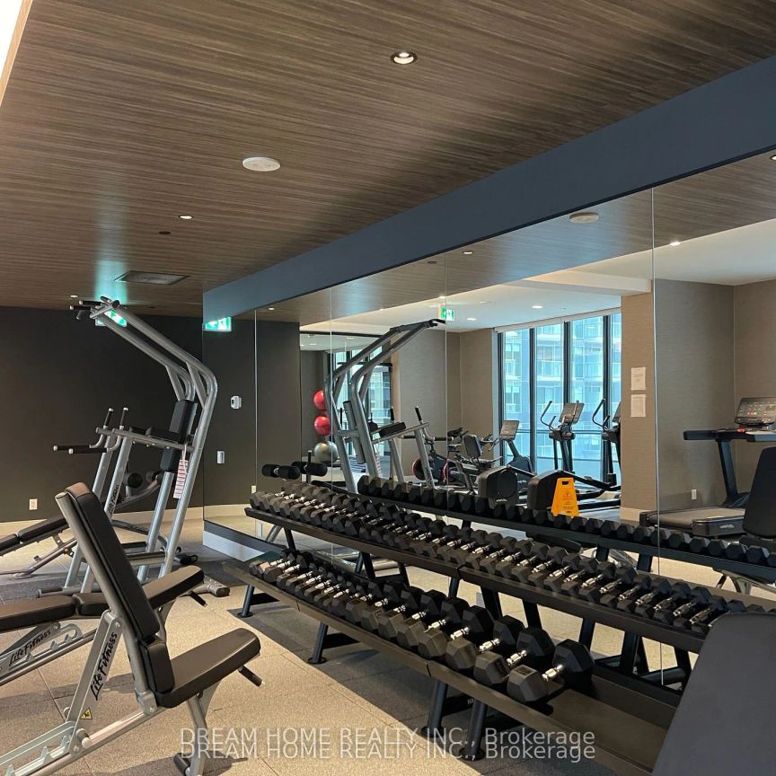 65 Broadway Avenue #2606 - Photo 2