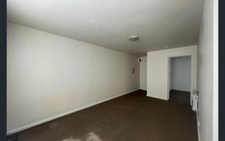 2/815 Mt Alexander Road, Moonee Ponds VIC 3039 - Apartment For Rent | Domain - Photo 5