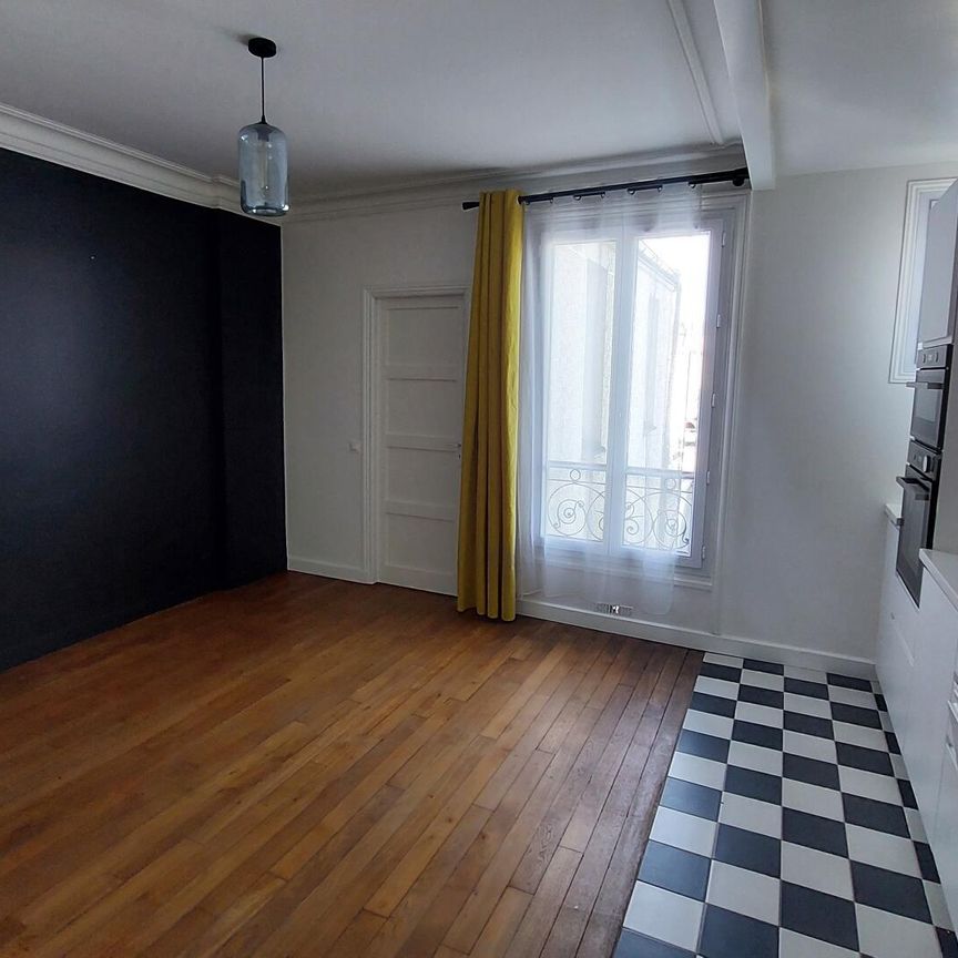 location Appartement T3 DE 48.58m² À PARIS - Photo 1