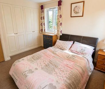 1 bedroom end of terrace house to rent - Photo 2