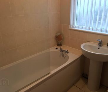 42 Northland, Carrickfergus, BT38 8NJ - Photo 3