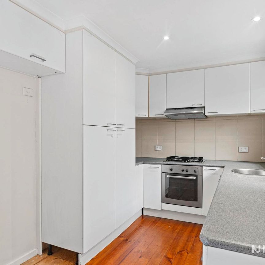 11 Landscape Drive, MOOROOLBARK - Photo 1