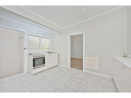 Simple and Spacious Two Bedroom Home - Photo 2
