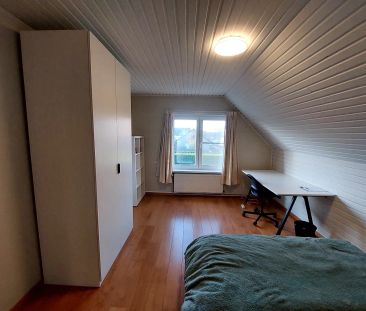 Ruime woning met grote tuin te Wielsbeke - Photo 3